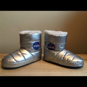 H&m nasa slippers Clearance